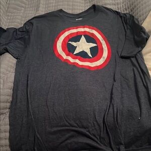 Men's Navy Graphic T-Shirt